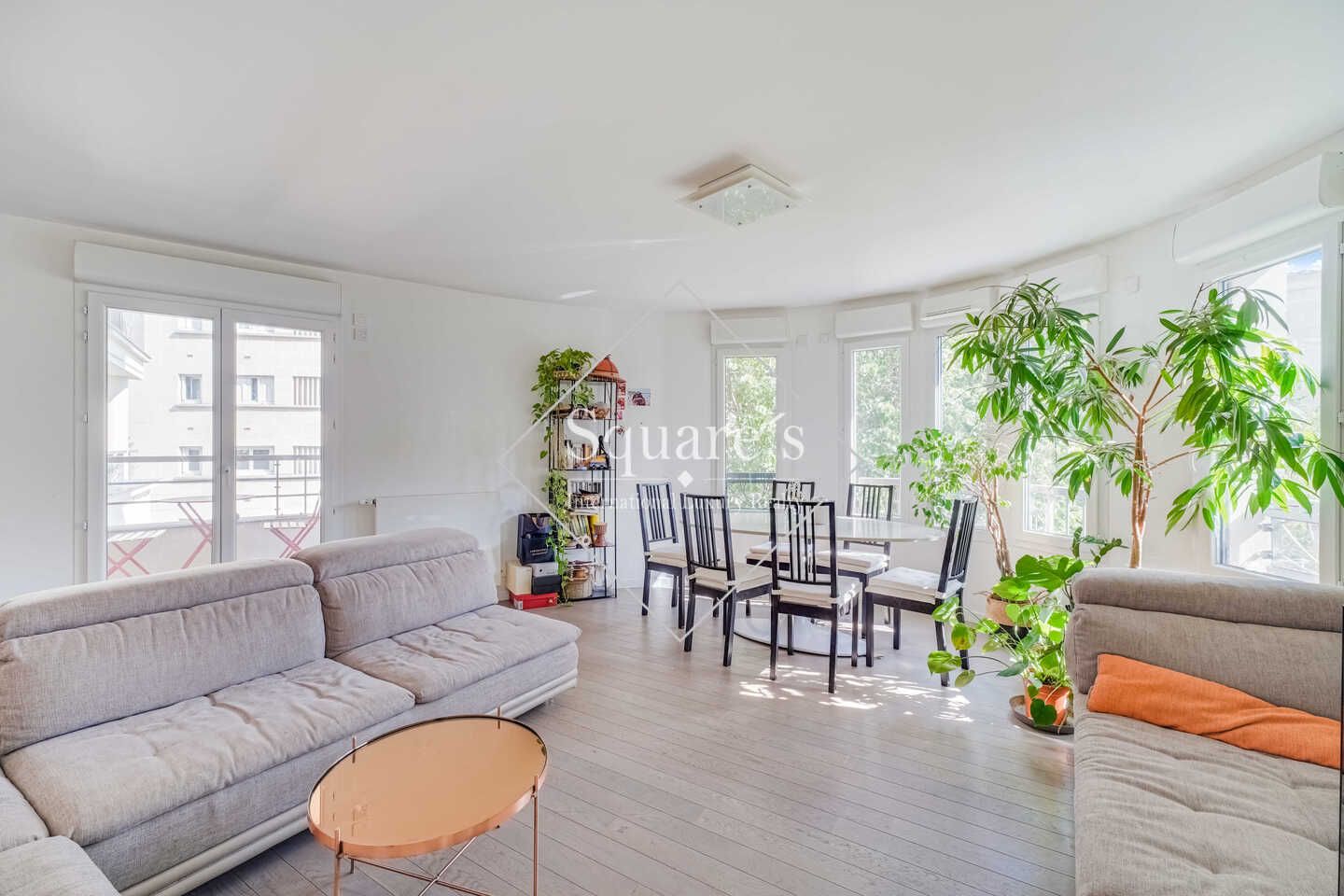 apartment 4 Rooms for sale on Suresnes (92150)
