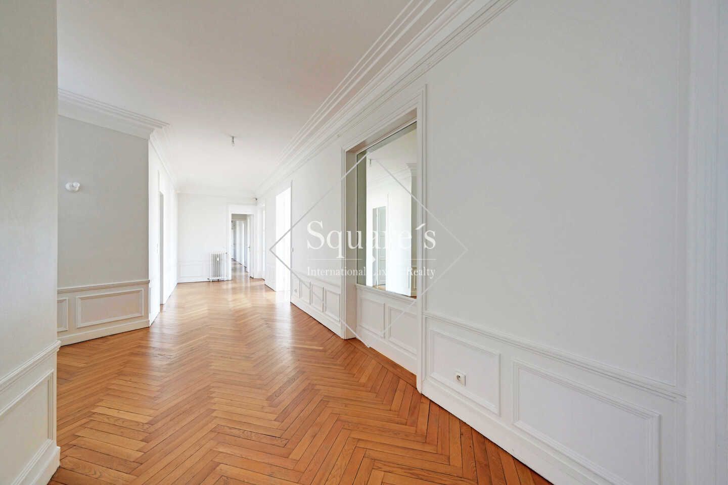apartment 8 Rooms for rent on Neuilly-sur-Seine (92200)