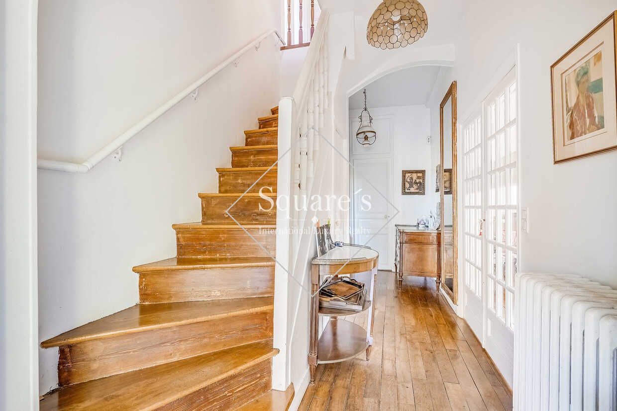 maison 8 Pièces en vente sur Celle Saint-Cloud (78170)