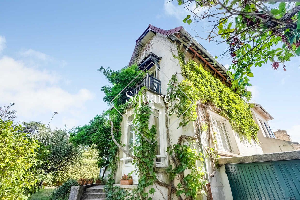 maison 8 Pièces en vente sur Celle Saint-Cloud (78170)
