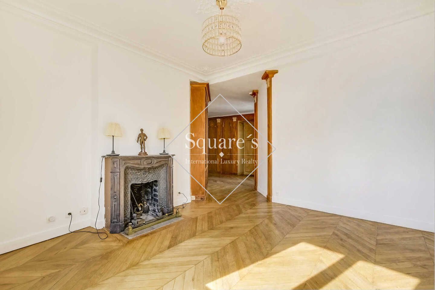 apartment 3 Rooms for sale on Paris 8ème (75008)