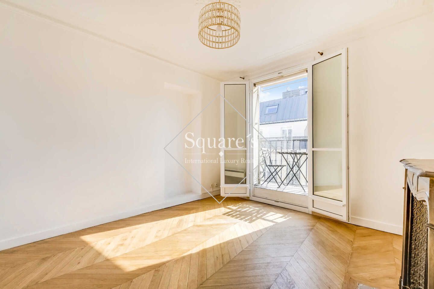 apartment 3 Rooms for sale on Paris 8ème (75008)