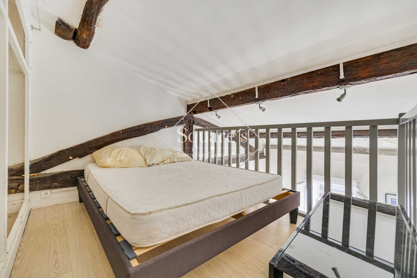 apartment 1 room for sale on Neuilly-sur-Seine (92200)