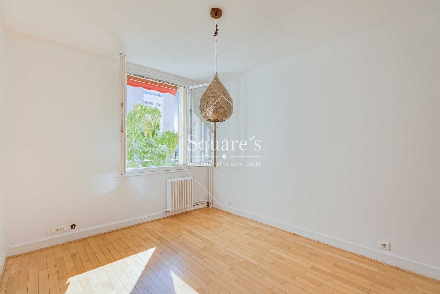 apartment 4 Rooms for sale on Boulogne (92100)