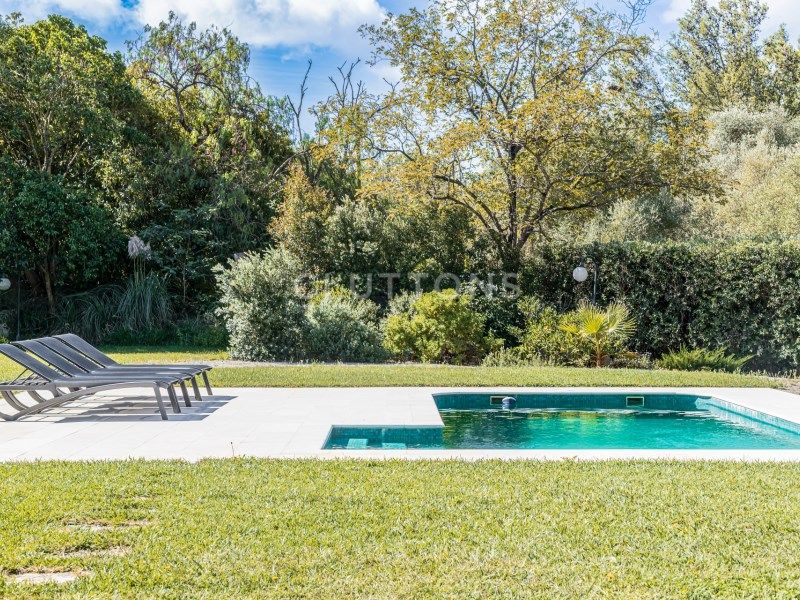 house 12 Rooms for sale on Cascais (2645)