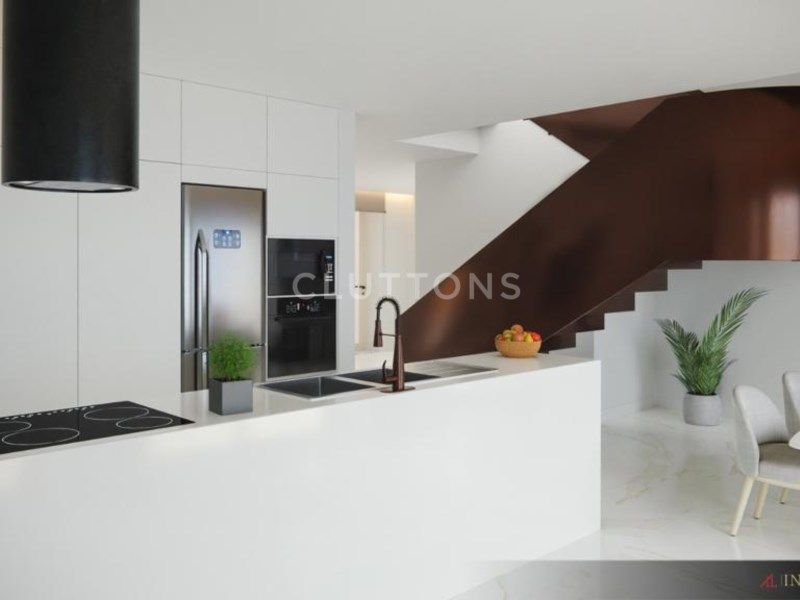 house 8 Rooms for sale on Cascais (2765)