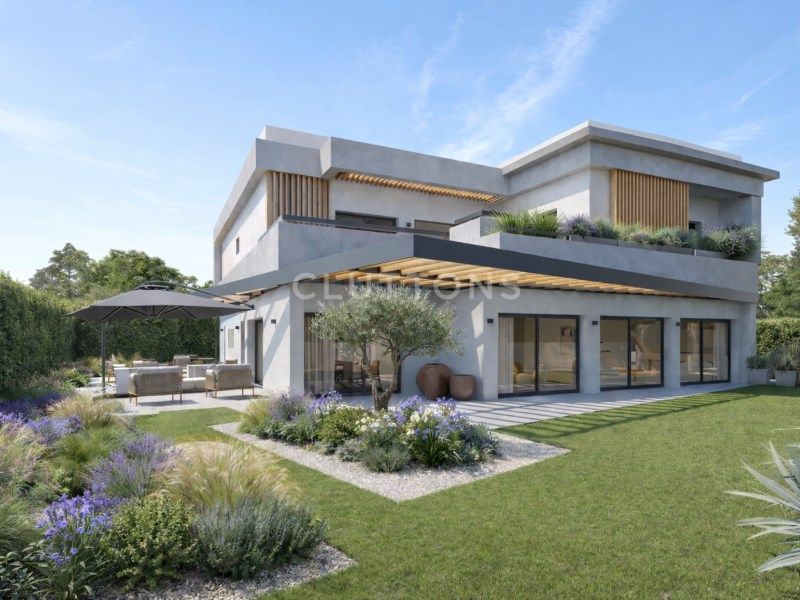 house 11 Rooms for sale on Cascais (2750)