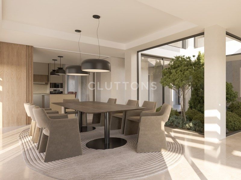 house 11 Rooms for sale on Cascais (2750)