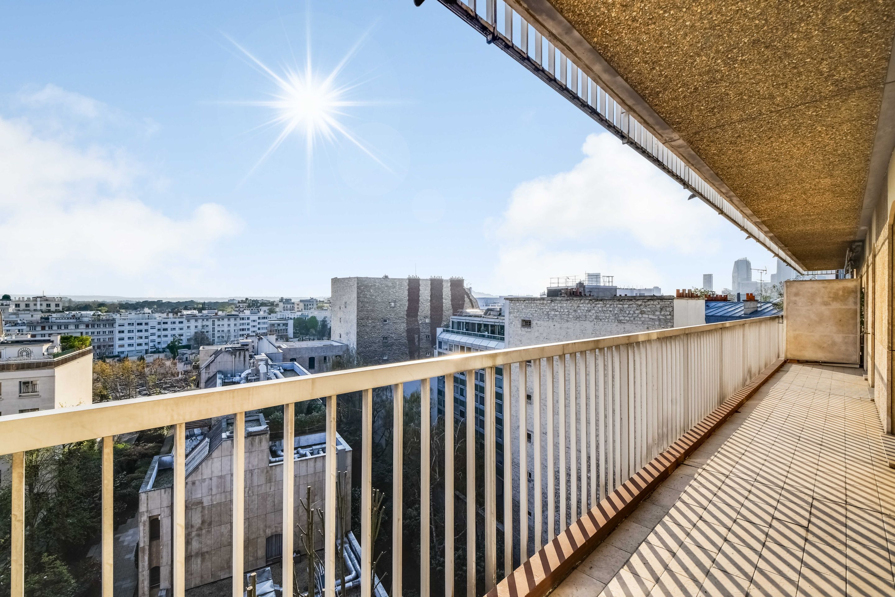 apartment 3 Rooms for sale on Neuilly-sur-Seine (92200)