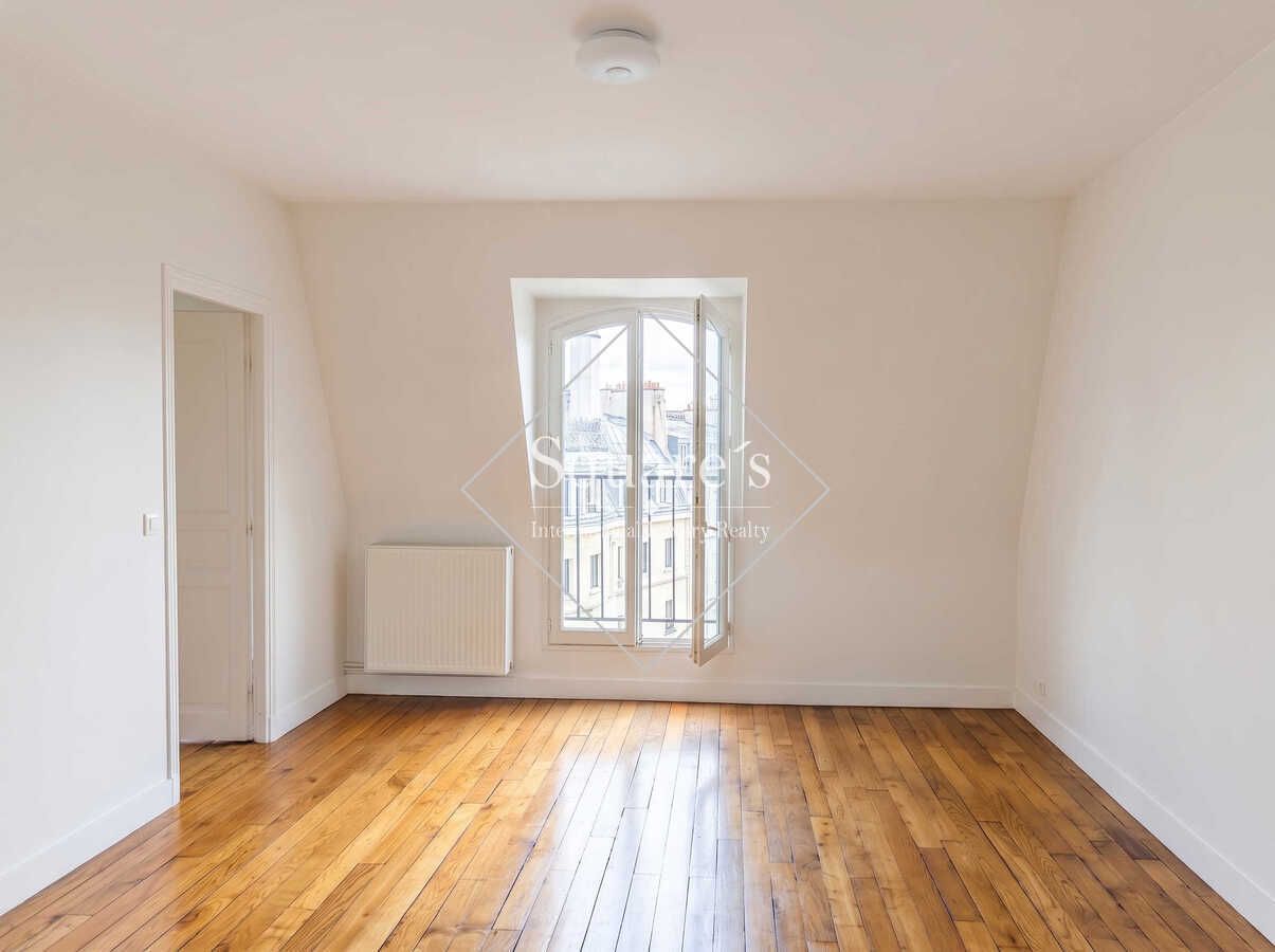 apartment 3 Rooms for sale on Paris 6ème (75006)
