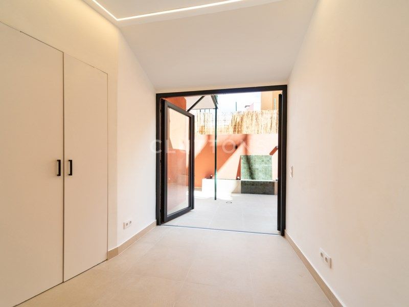 apartment 5 Rooms for sale on Lisboa (1000)