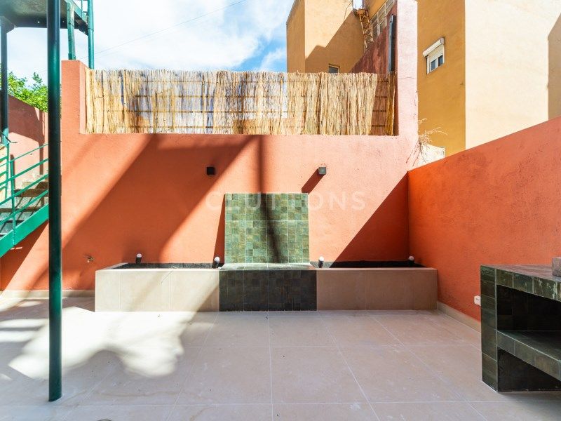 apartment 5 Rooms for sale on Lisboa (1000)