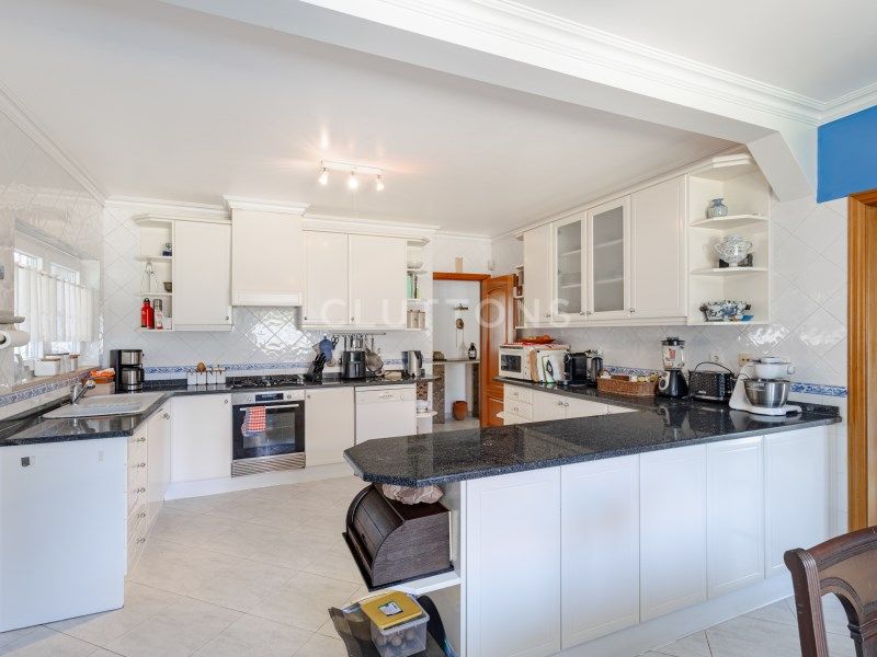 maison 10 Pièces en vente sur Cascais (2750)